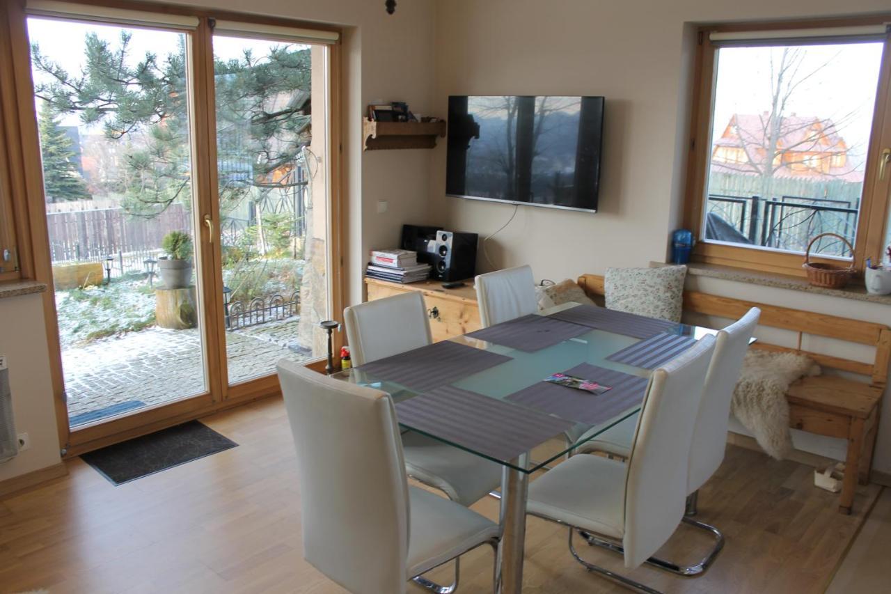 Apartament Cyrhla ザコパネ エクステリア 写真