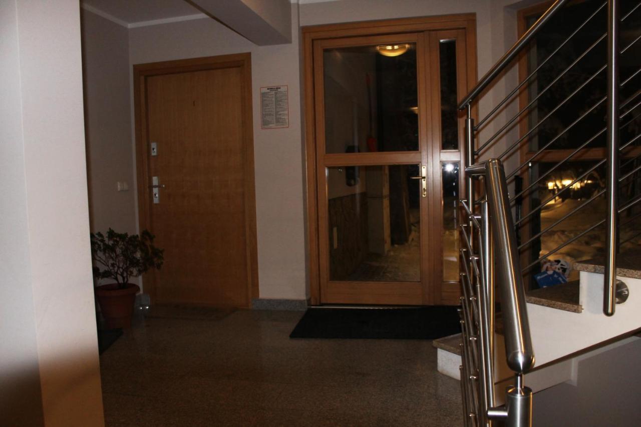 Apartament Cyrhla ザコパネ エクステリア 写真